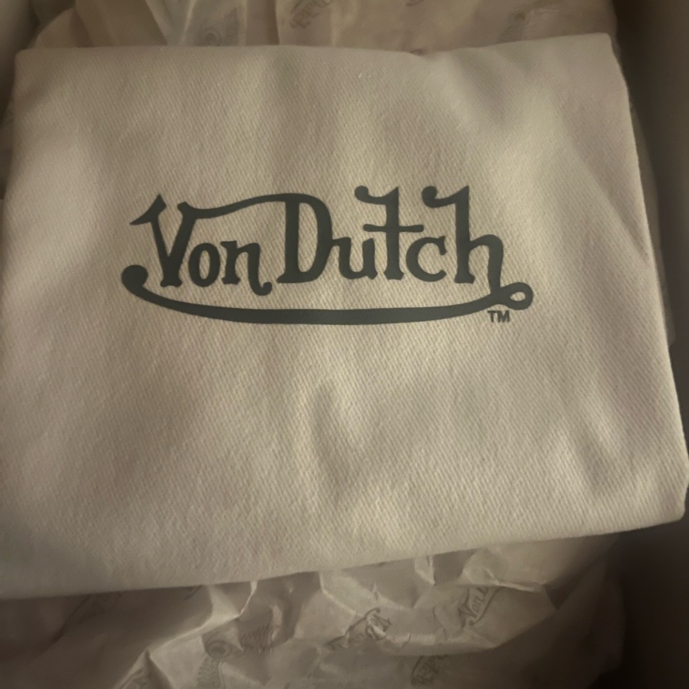 Von Dutch Pink High-Top Sneakers - Picture 7 of 8